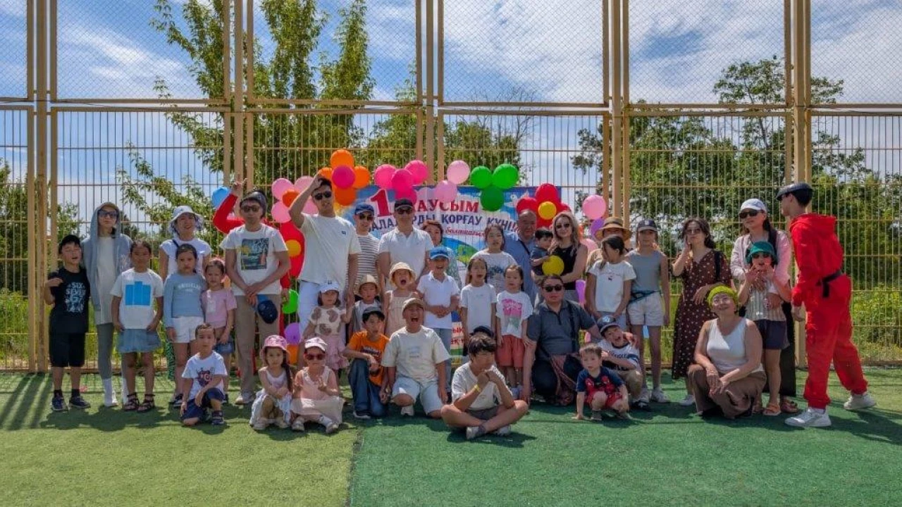 Балаларды қорғау күні қарсаңында қызметкерлердің балалары үшін жарқын оқиға! 