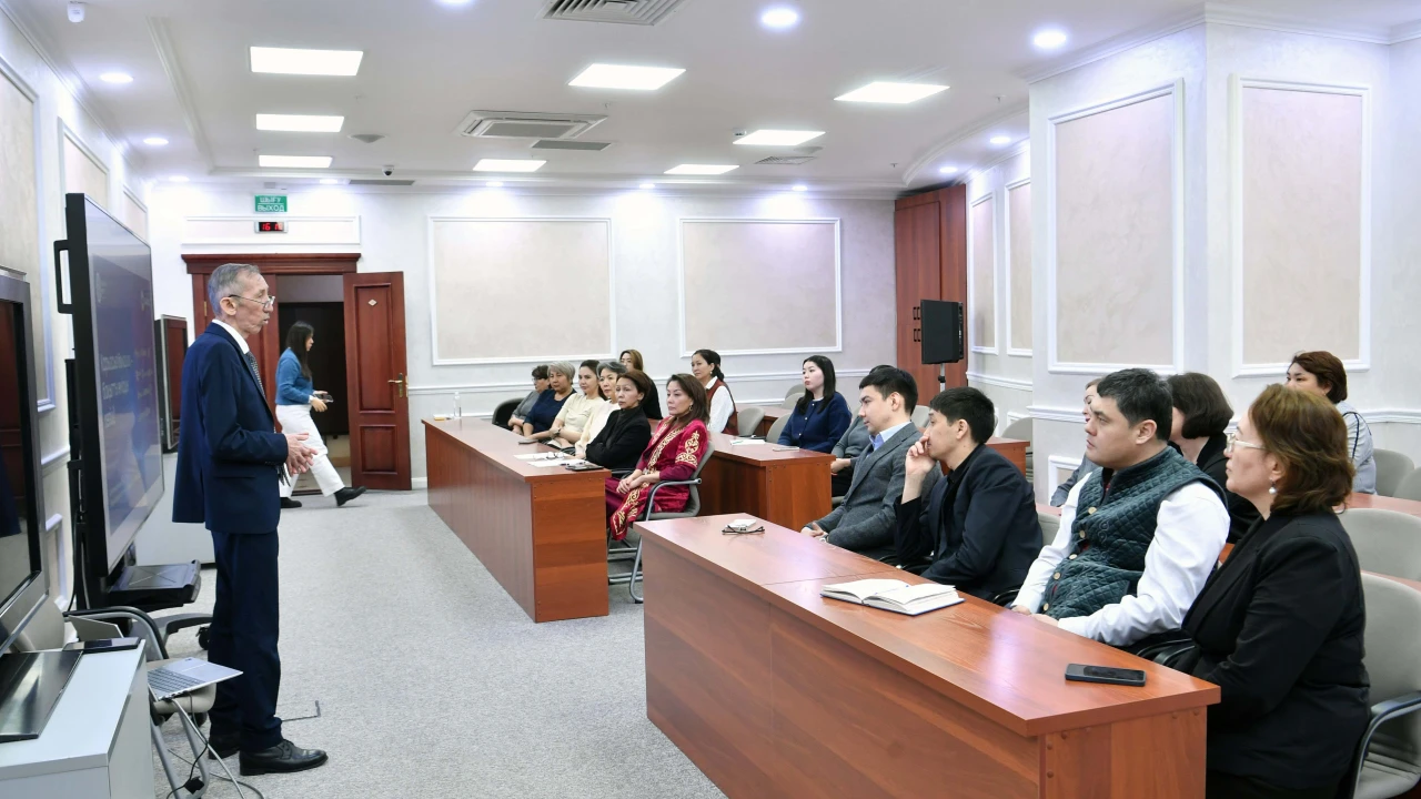 В рамках проекта «Қарызсыз қоғам» партии «Аманат» прошел семинар по финансовой грамотности. 